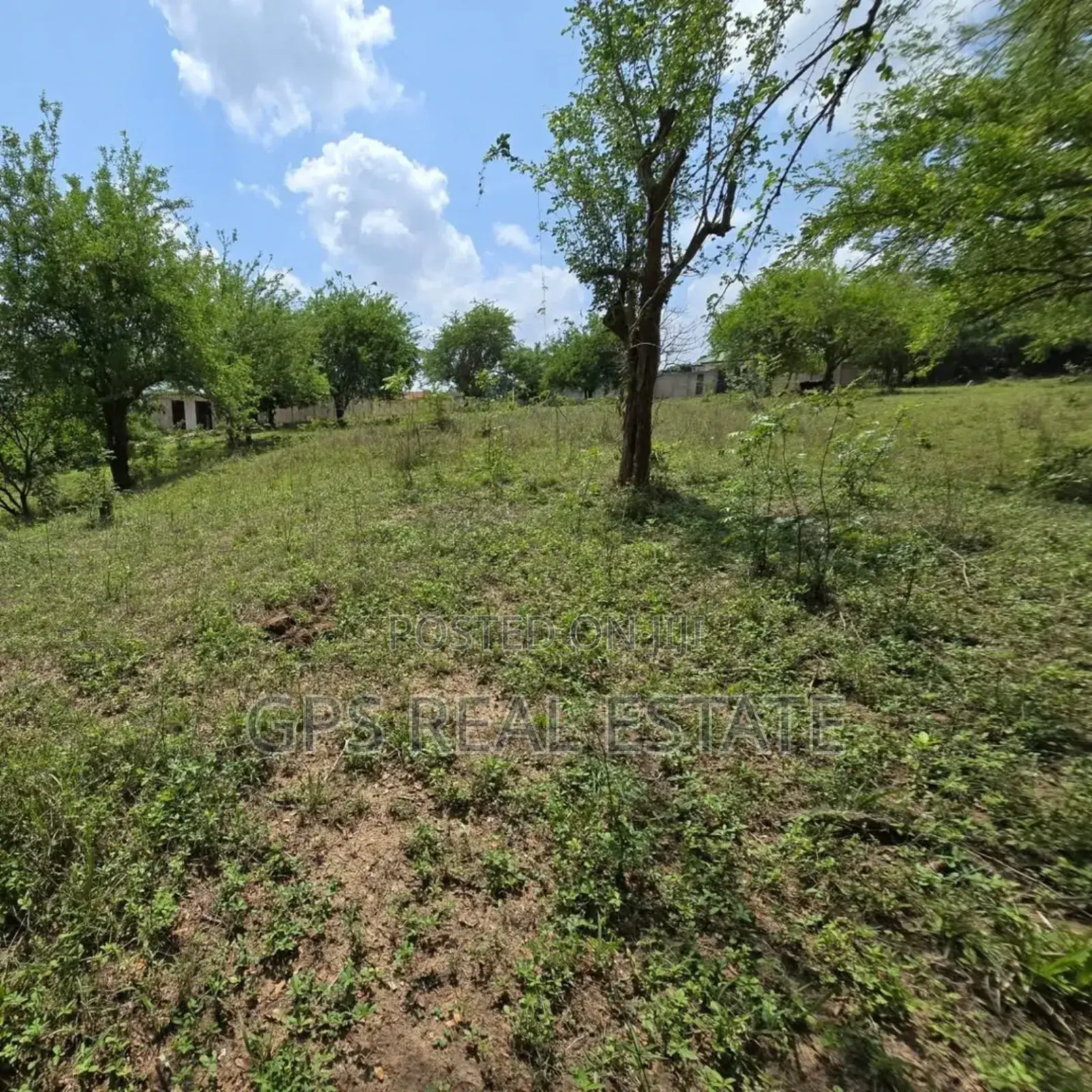 Plot for Sale at Madale