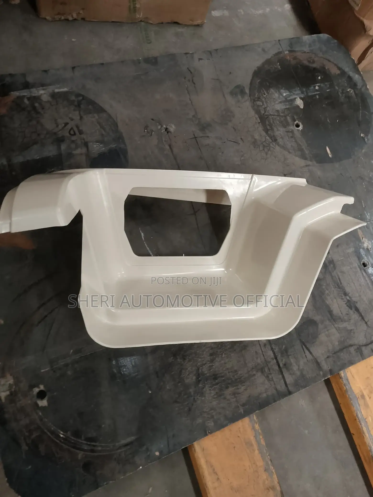 Foot Board R for DAF Truck