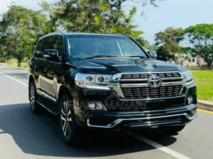 Toyota Land Cruiser 2017 Black