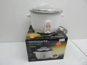 Frigidaire Deluxe Rice Cooker 4.2 Litre - FD8019
