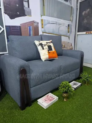 Nauza Sofa Ya Watu Wawili Leither