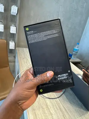 Sharp Aquos R7 256 GB Black