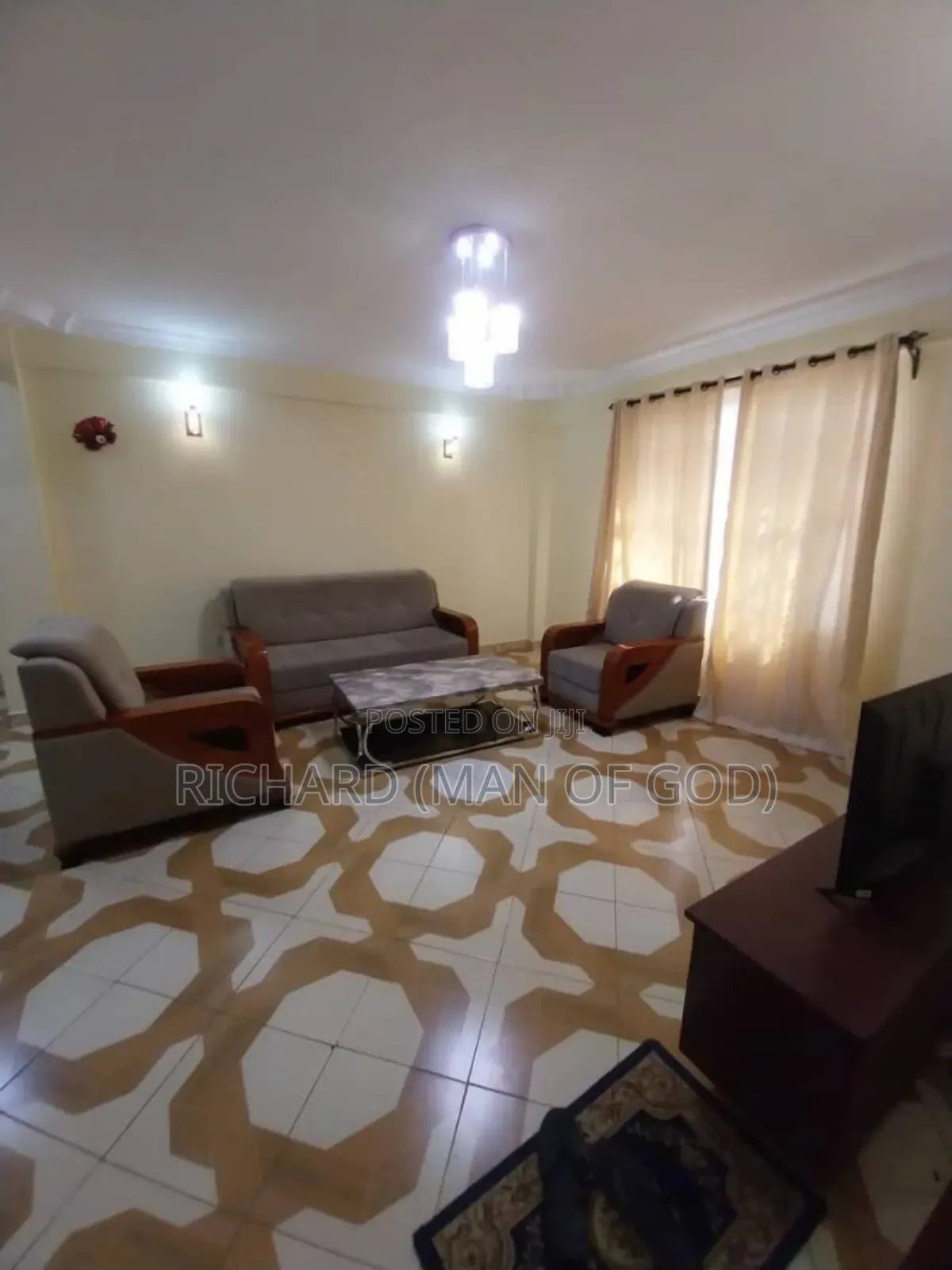 Furnished 2bdrm Block of Flats in Central Business Area for rent