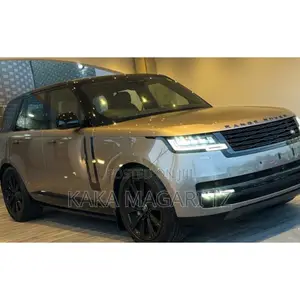 Land Rover Range Rover Vogue 2023 Beige