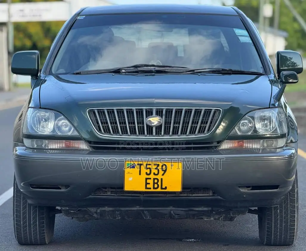 Toyota Harrier 2001 Green