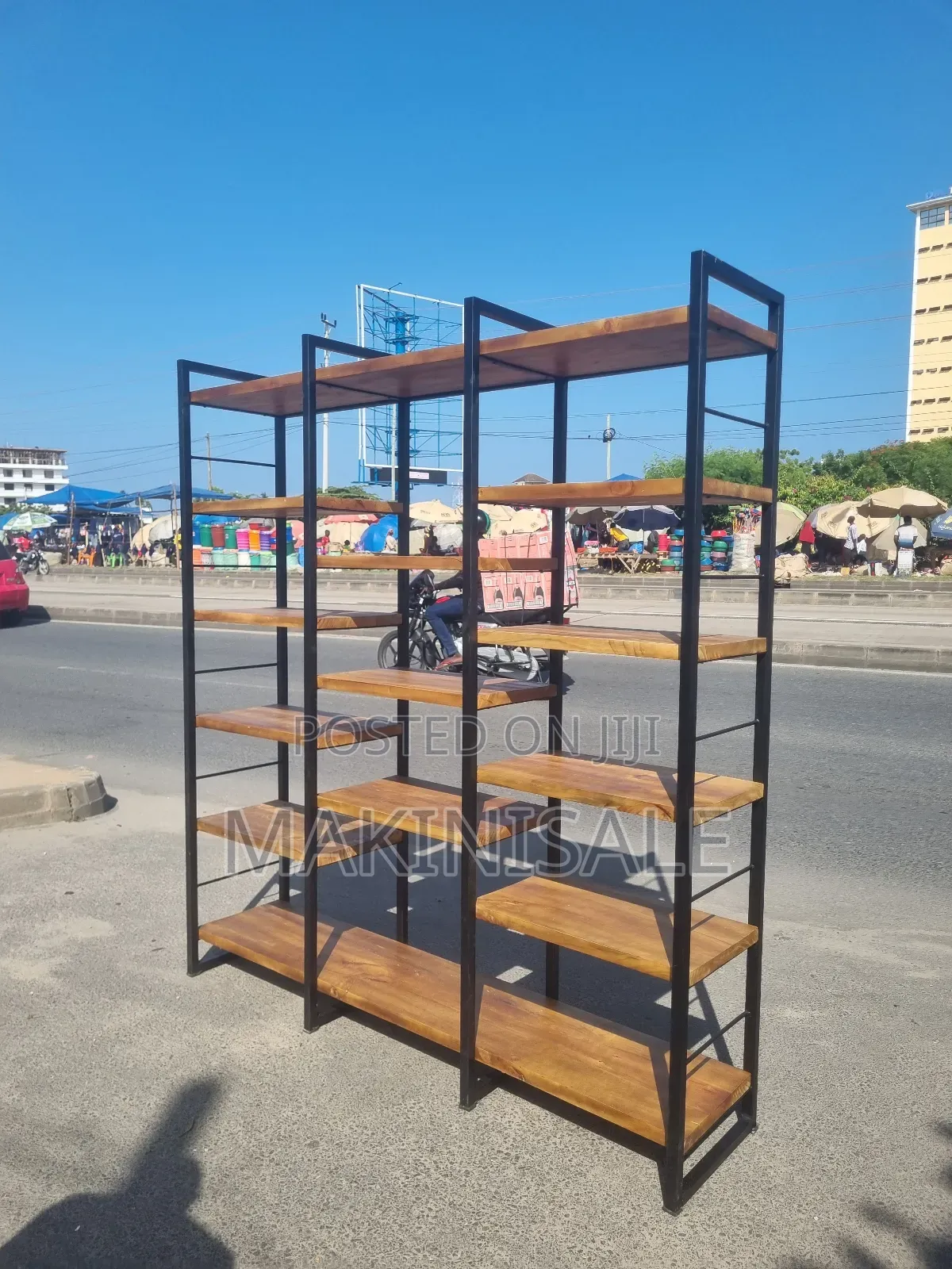 Shelf Nzuri Sana