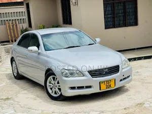 Toyota Mark X 2005 Silver