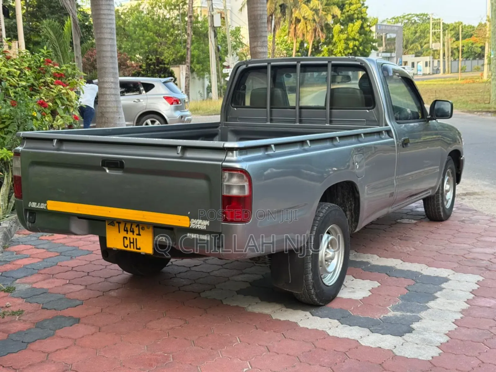 Toyota Hilux 1990 Gray