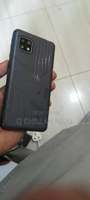 Sharp Aquos sense5G 64 GB Black