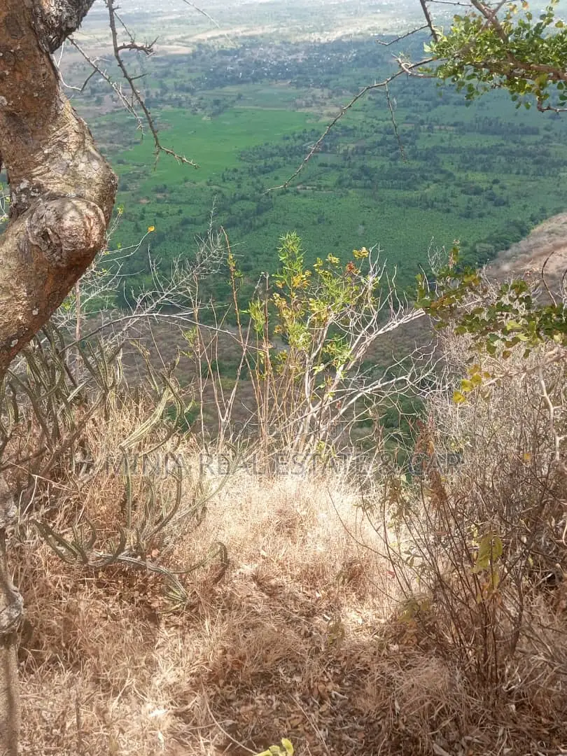 30 Acres for Sale With Lake Manyara View