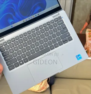 New Laptop Dell Latitude 5320 16GB Intel Core I7 SSD 512GB