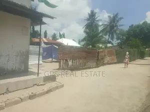 Kiwanja Kinauzwa