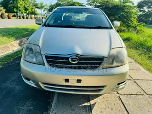 Toyota Corolla 2000 Silver