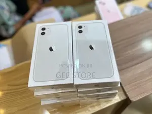 New Apple iPhone 11 128 GB White