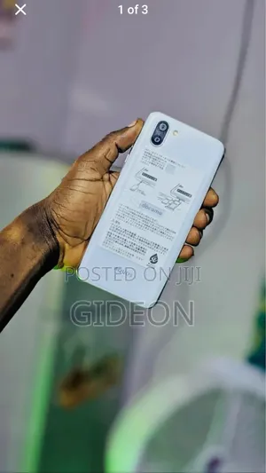 Sharp Aquos R2 64 GB White