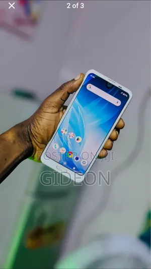 Sharp Aquos R2 64 GB White