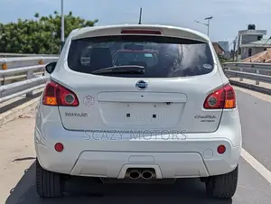 Nissan Dualis 2008 Off white