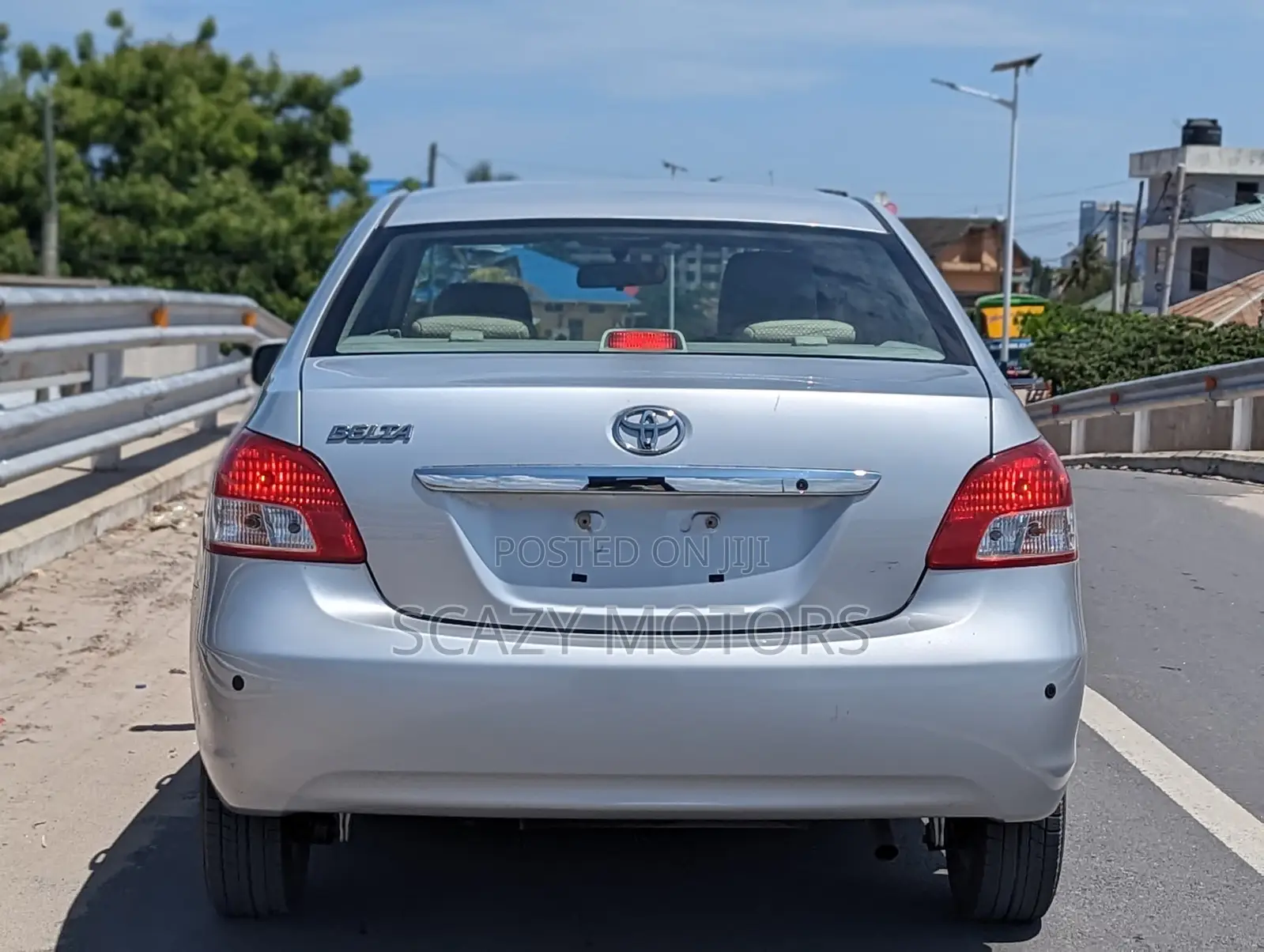 Toyota Belta 2006 Silver