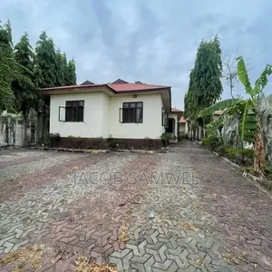 4bdrm House in Mbezi Beach, Kinondoni for rent