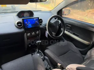 Toyota IST 2004 Silver