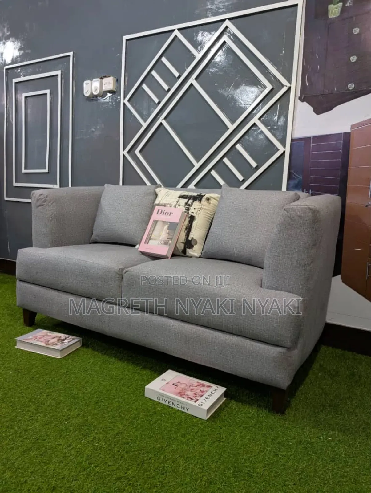 Set Sofa Ya Watu 2 Mpya