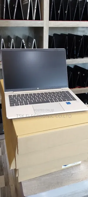 New Laptop HP ProBook 640 8GB Intel Core I5 SSD 512GB