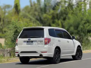 Subaru Forester 2.0 Sports 2008 White