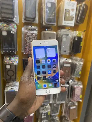 Apple iPhone 8 Plus 64 GB Gold