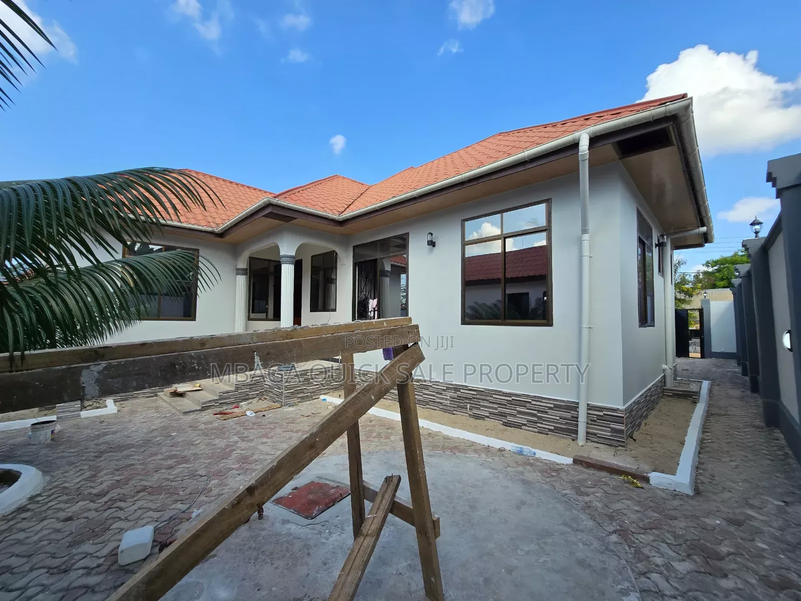 5bdrm House in Goba Njia Panda for sale