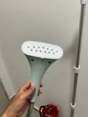 Philips Garment Steamer 1000 Series - 1600W, 1.8L Detachable
