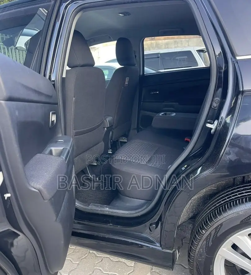 Mitsubishi RVR 2011 Black
