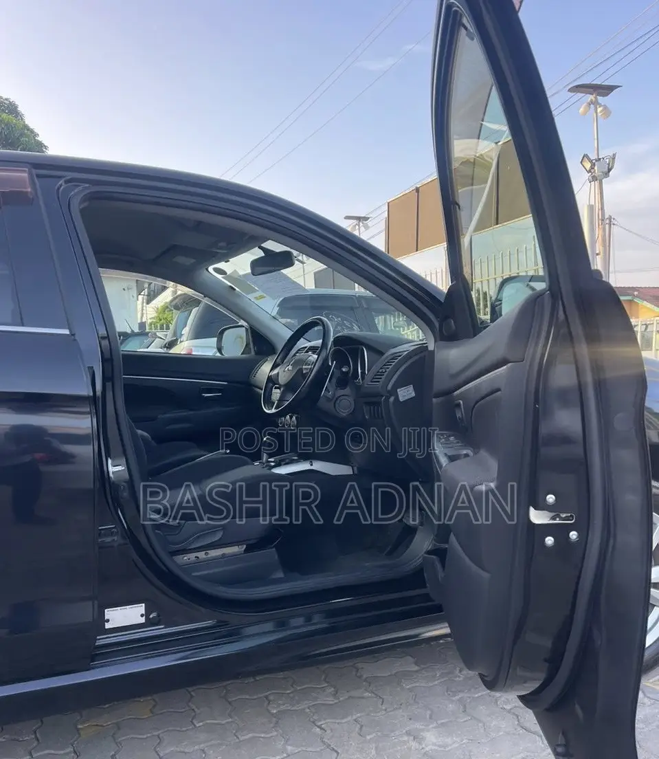 Mitsubishi RVR 2011 Black
