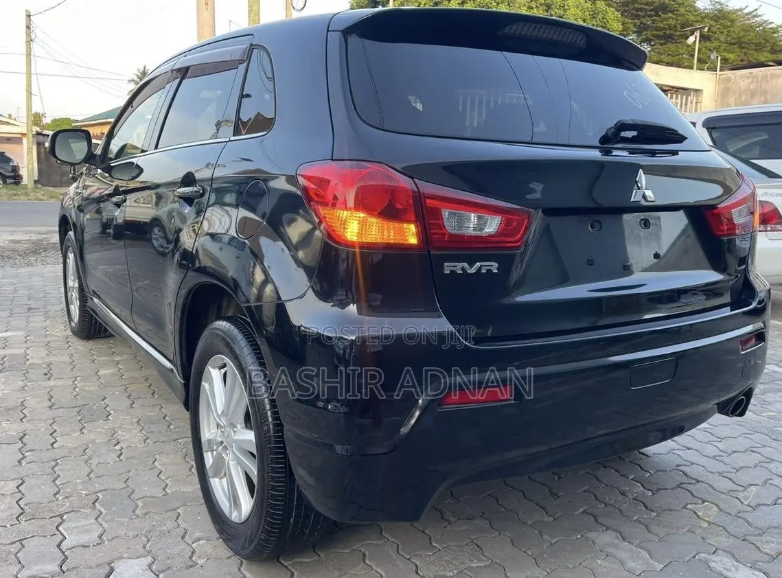 Mitsubishi RVR 2011 Black