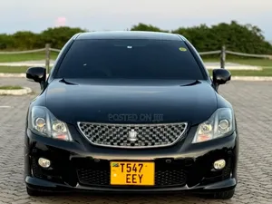Toyota Crown 2009 Black