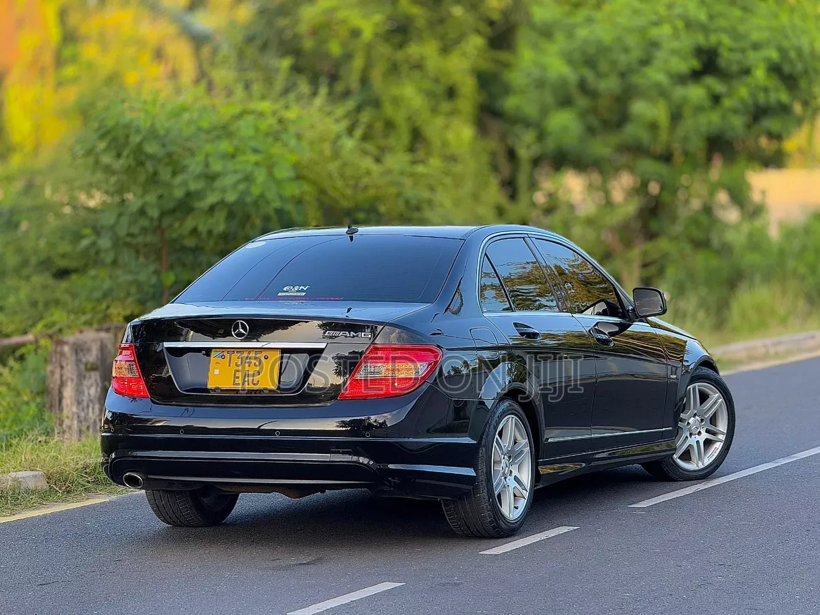 Mercedes-Benz C200 2009 Black
