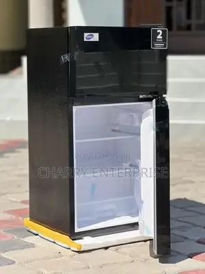 HOMEBASE FRIDGE Black/ Nyeusi Yenye Kioo With Top Freezer