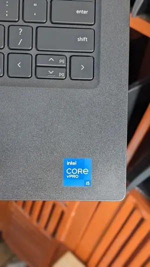 New Laptop Dell Latitude 7320 16GB Intel Core I5 SSD 256GB