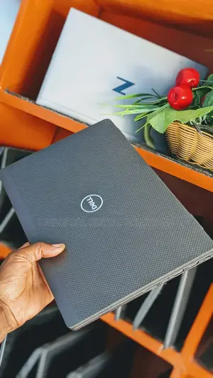New Laptop Dell Latitude 7320 16GB Intel Core I5 SSD 256GB