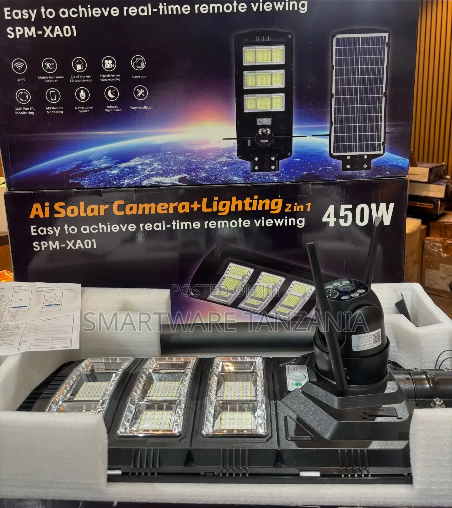 Outdoor Solar Street Lights 450W With Wifi CCTV Camera
