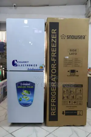 SNOWSEA Fridge With Botton Freezer SN 260(COMBI Fridge) 250L