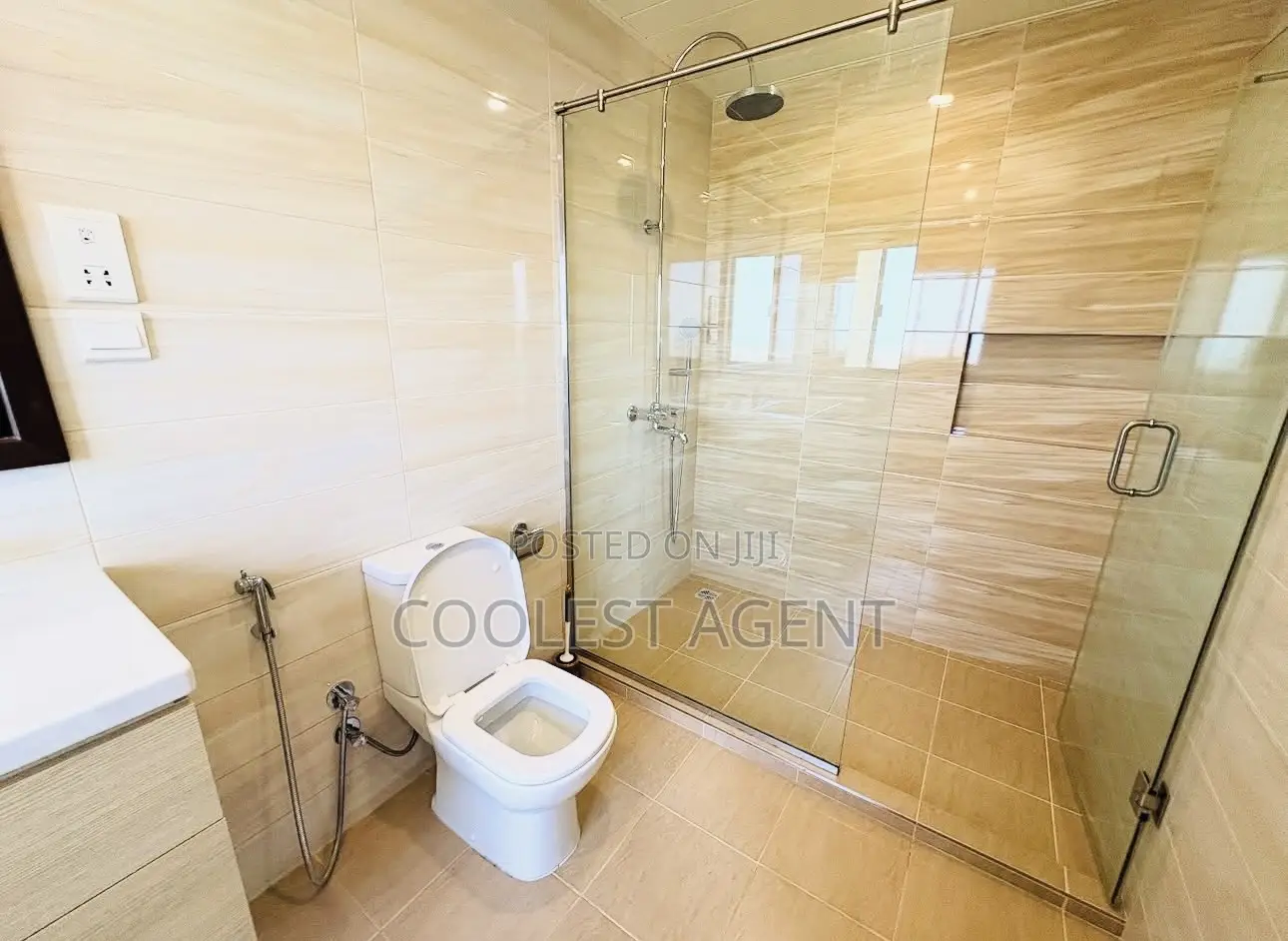 Furnished 3bdrm Apartment in Morocco Square, Kinondoni for rent