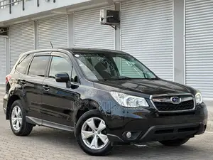 Subaru Forester 2.0XT Premium 4dr SUV AWD (2.0L 4cyl Turbo CVT) 2014