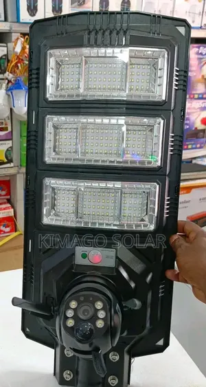 Energy-Saving 450w Solar Light With Motion Detection Camera