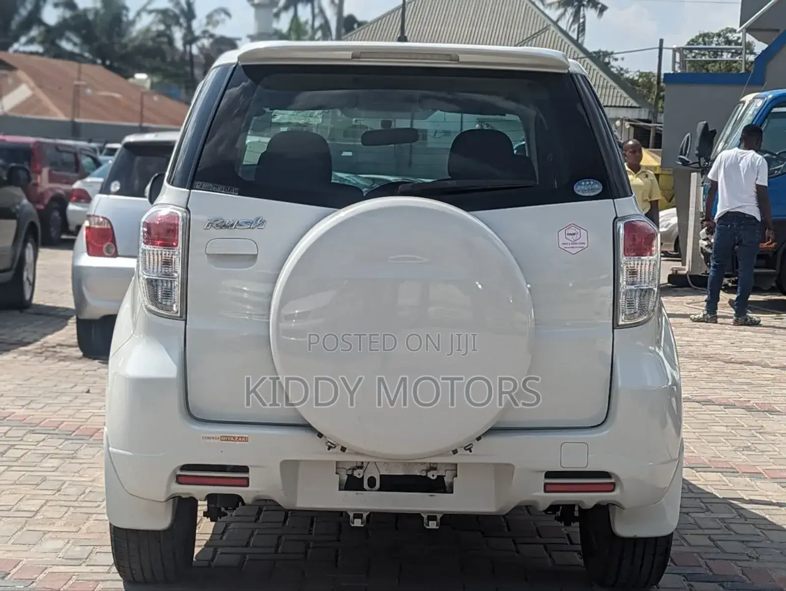 Toyota Rush 2008 White