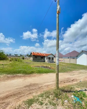 Eneo Lenye Ukubwa Wa SQMT 980 Linauzwa Lipo Mbweni Malindi