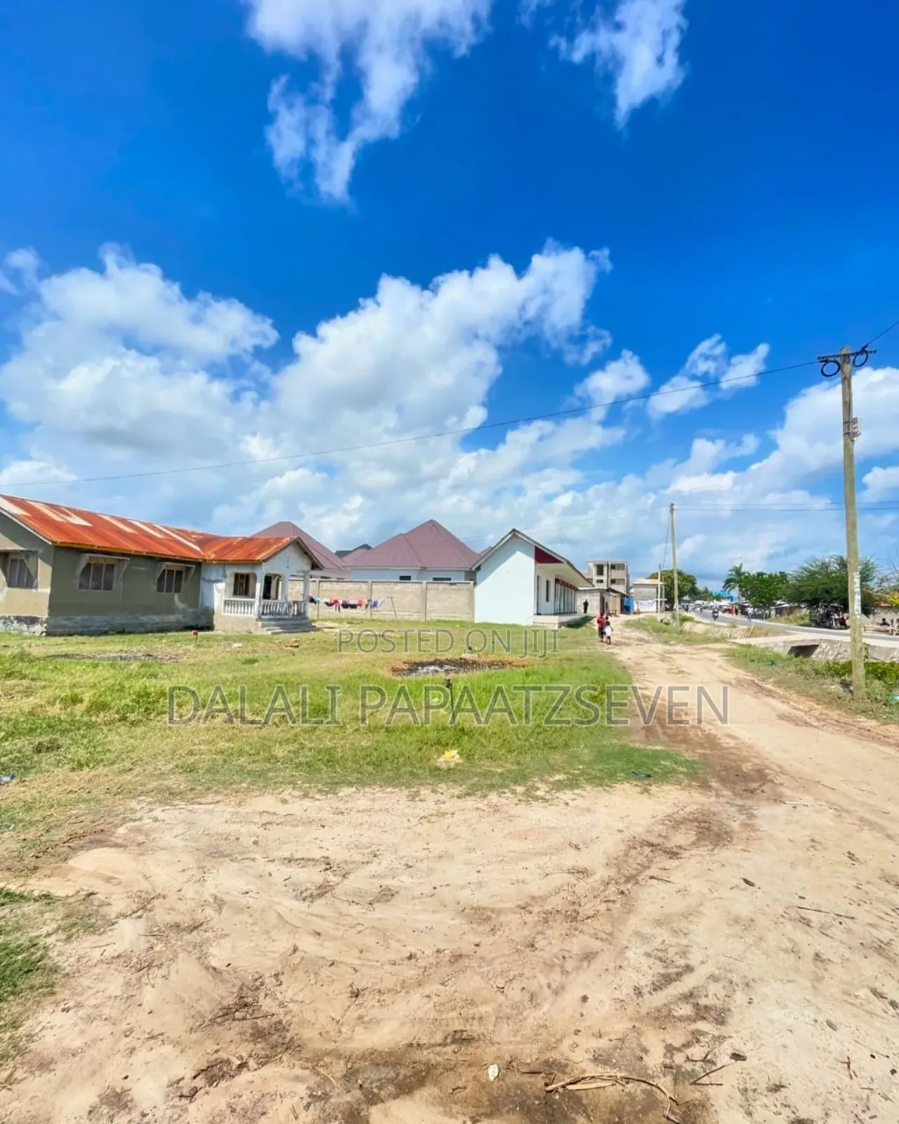 Eneo Lenye Ukubwa Wa SQMT 980 Linauzwa Lipo Mbweni Malindi