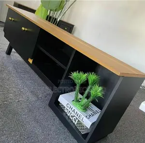 Big Offer  Showcase Kubwa Ya Kısasa Kabisa Ni Imara