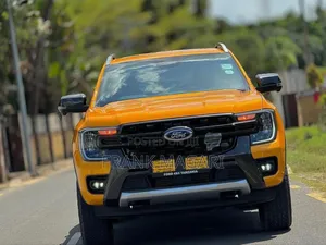 Ford Ranger Wildtrak 2023 Yellow