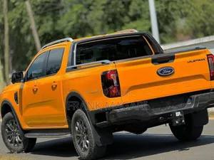 Ford Ranger Wildtrak 2023 Yellow