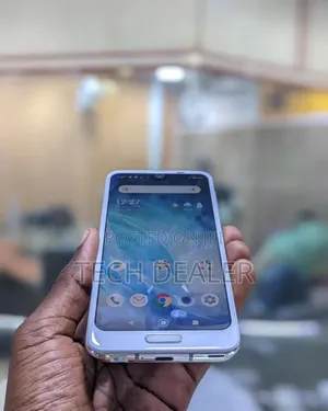 Sharp Aquos R3 128 GB